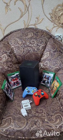 Игровая приставка Xbox Series X