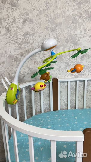 Детский мобиль в кроватку