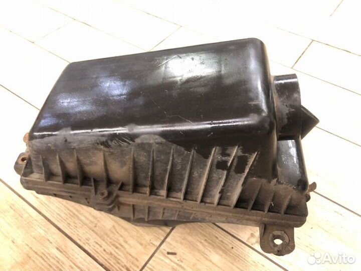 Корпус воздушного фильтра Kia Spectra седан 1.6