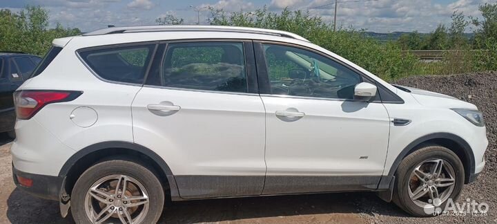 Ford Kuga 1.5 AT, 2017, 163 421 км