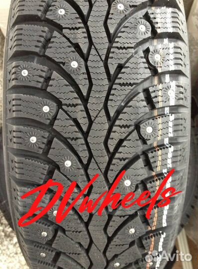 Pirelli Formula Ice 215/70 R16