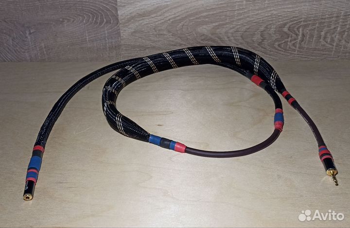 Кабель съёмный для студийных наушников