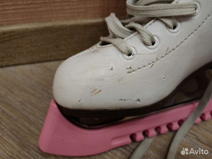 Коньки Graf Davos Gold 35