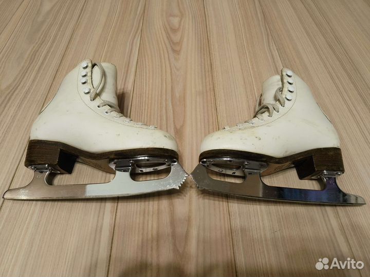Фигурные коньки wifa 31 LL