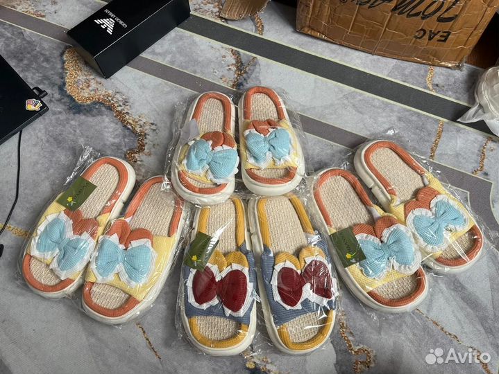 Шлепки женские