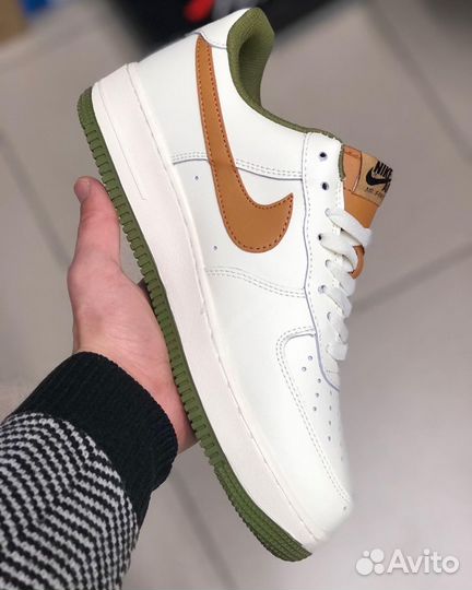 Nike Air Force 1 white/green/brown