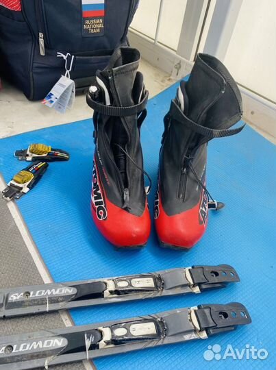 Лыжные ботинки Atomic