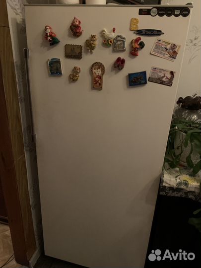 Холодильник ЗИЛ б/у