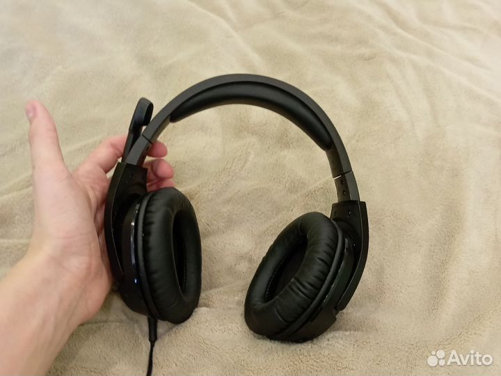 Игровые наушники