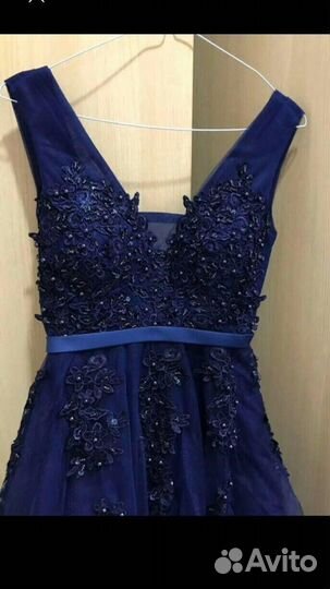 Вечернее платье
