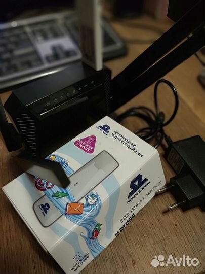 Wifi роутер ZBT WE3826 + модем skylink