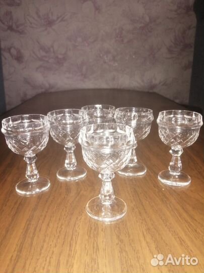 Хрустальные рюмки на ножке СССР