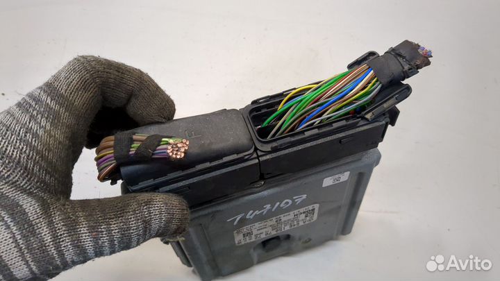 Блок управления двигателем Mercedes Vito W639