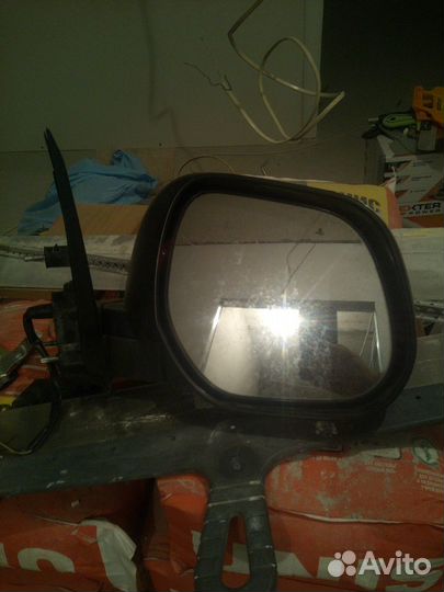 Зеркало правое на mitsubishi asx