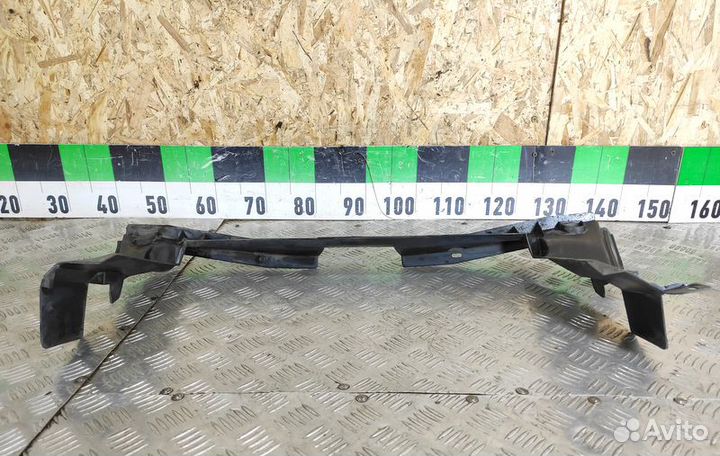 Дефлектор радиатора Renault Logan 2005 2014