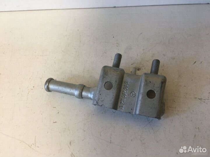 Кронштейн глушителя Mercedes-Benz E-Class W211