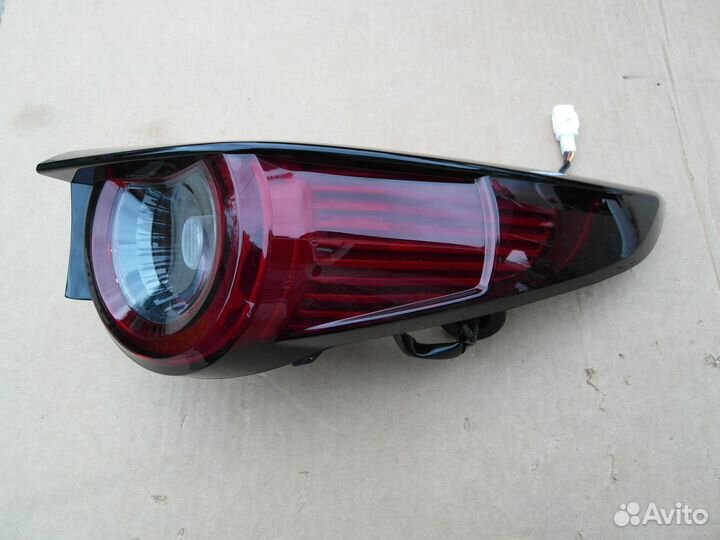 Фонарь задний внешний LED правый Mazda CX 30 19-23