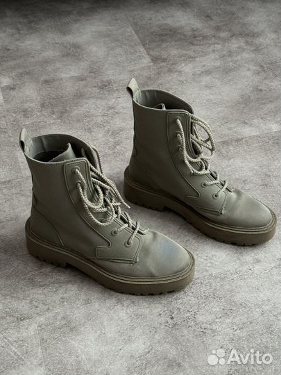 Ботинки женские 38 размер