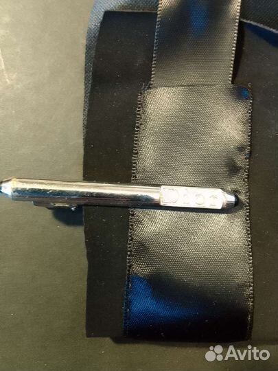 Заколка для галстука белого металла Dior