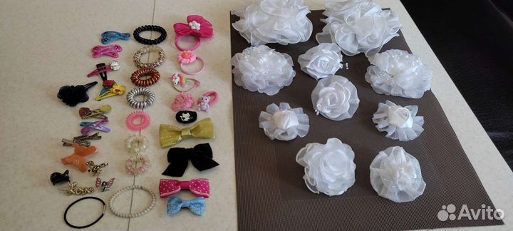 Банты для волос белые/заколки (пакетом)