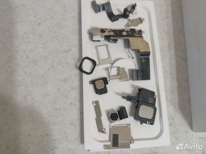Запчасти на айфон 5s