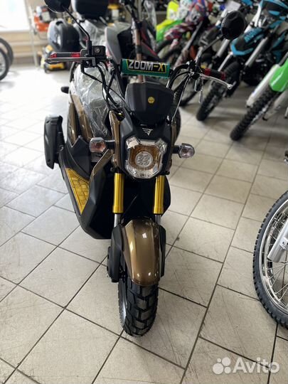 Скутер vento naked