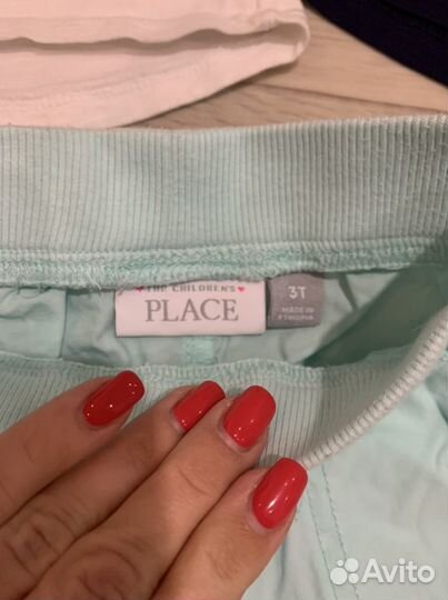 Футболка, брючки Gap, H&M