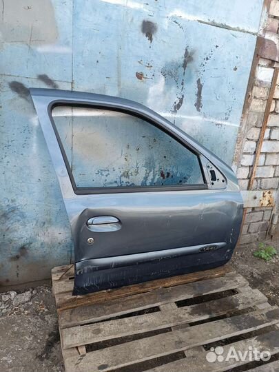 Дверь передняя правая Renault Symbol Рено Симбол