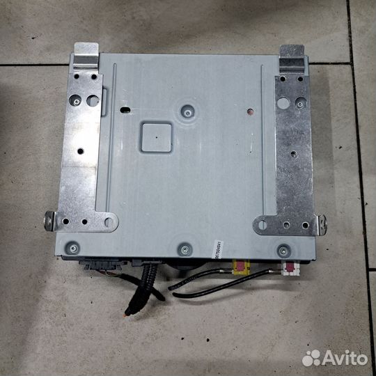 Блок управления сигнала магнитолы audi a6 c6