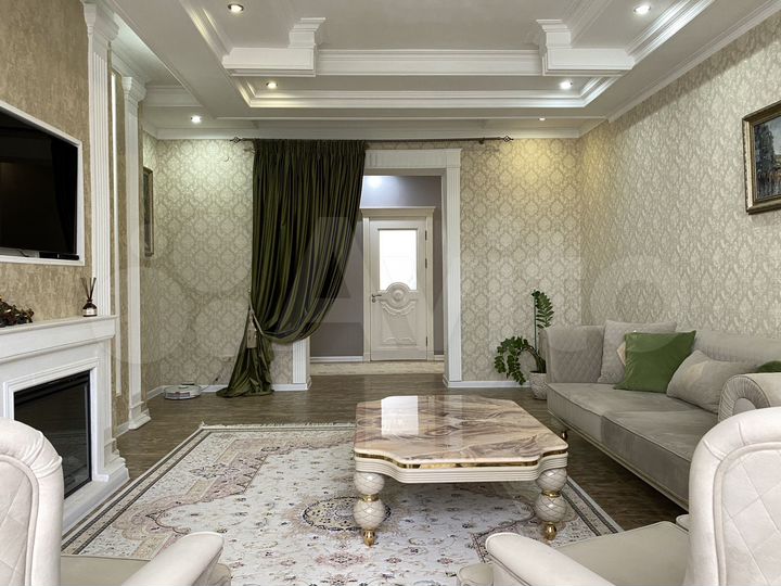 3-к. квартира, 95,1 м², 5/5 эт.