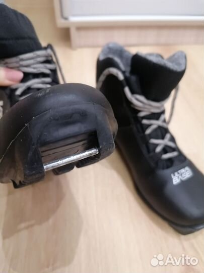 Лыжные ботинки 42 р. 26,5 см
