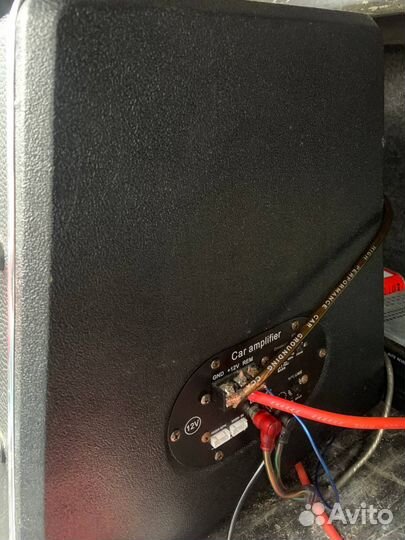 Сабвуфер активный