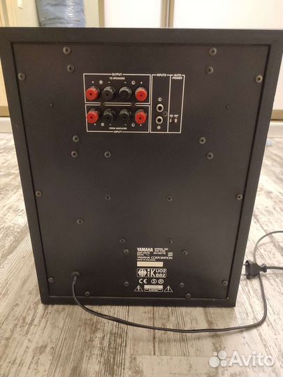 Активный сабвуфер Yamaha SW-P40