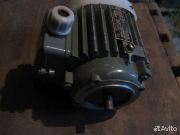 Электродвигатель асинхронный 3-фазный