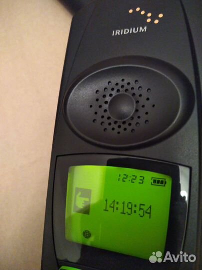Спутниковый телефон Motorola 9500, Iridium