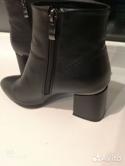Ботинки женские