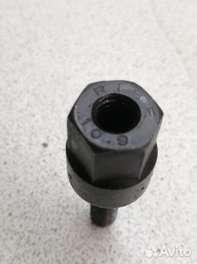 Болт Bmw X5 E53 M62B44TU