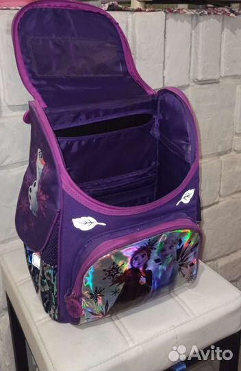 Рюкзак школьный