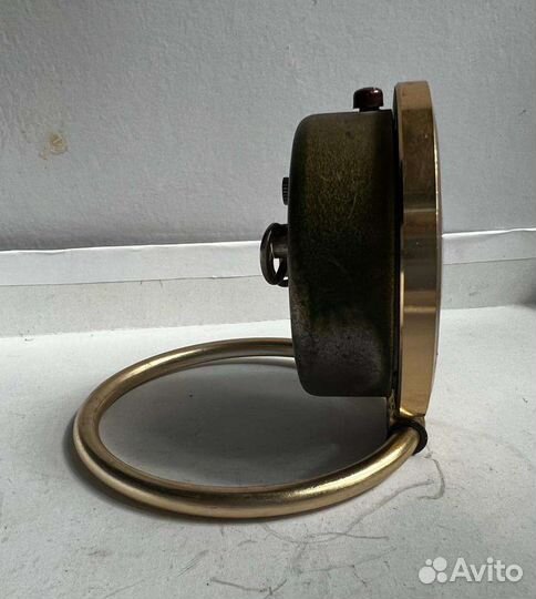 Часы будильник Slava, 2м завод, СССР