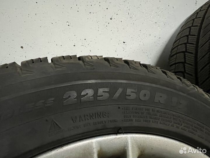 Зимние шины Michelin на дисках Audi 225/50/R17