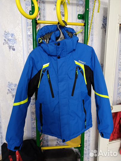 Горнолыжная куртка