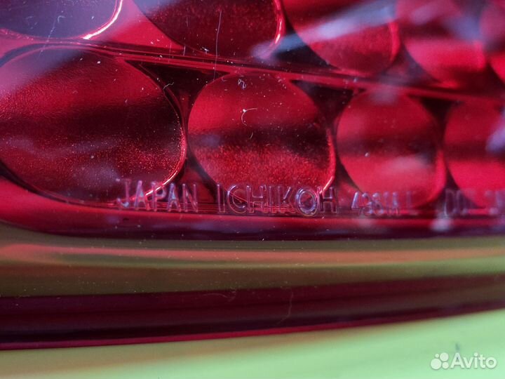 Фонарь Infiniti FX35 FX45 S50 26554CG000