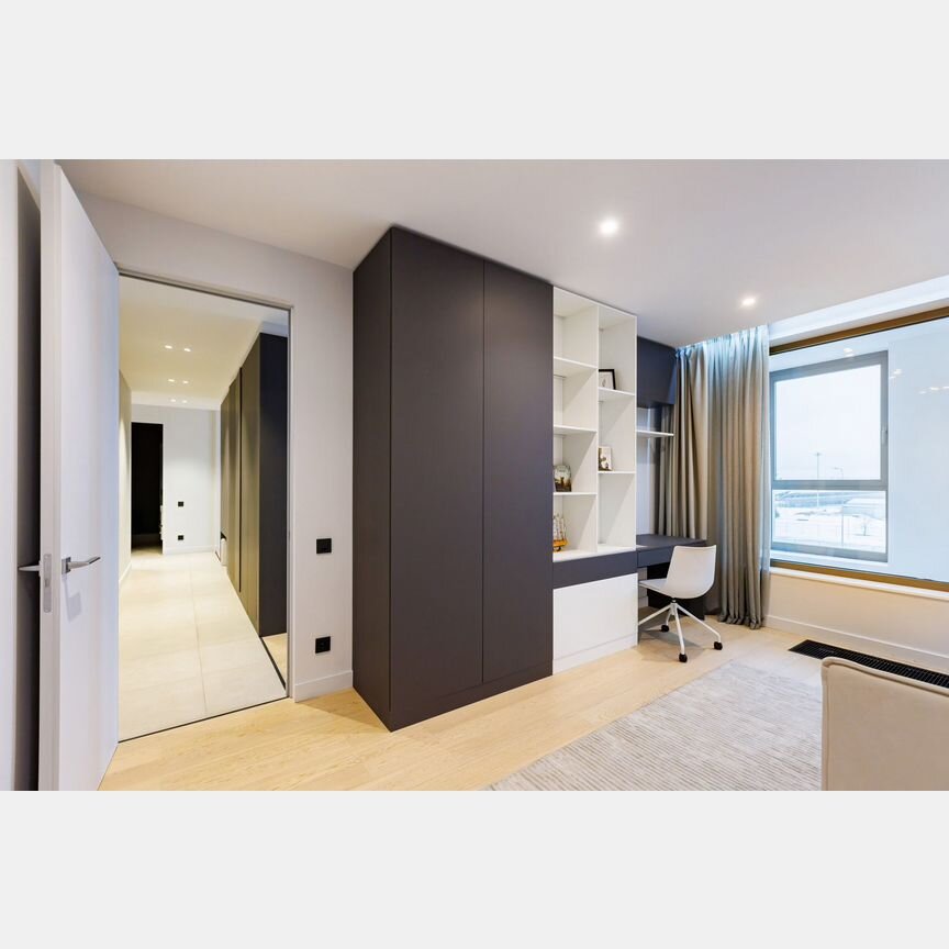 3-к. квартира, 110 м², 3/17 эт.