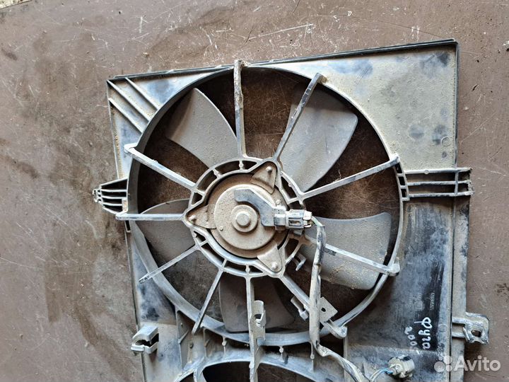 Вентилятор охлаждения Nissan Fuga