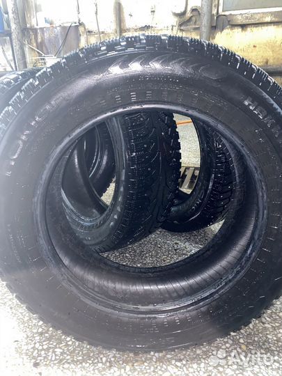 Nokian Tyres Hakkapeliitta 5 235/60 R18 107L