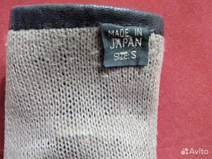 Перчатки женские кожаные б/у черные, S размер