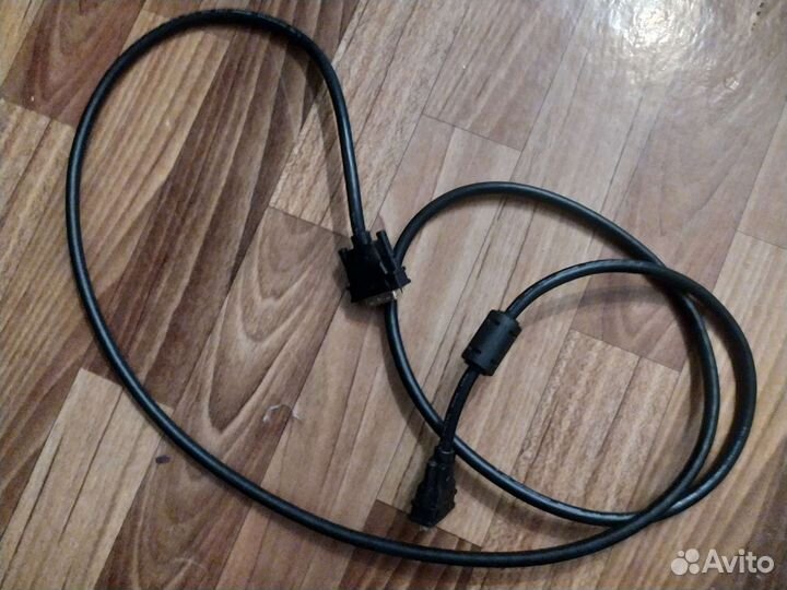 Кабель для монитора VGA — VGA 