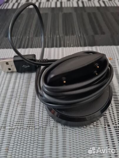 Зарядное устройство Samsung Gear Fit2 pro