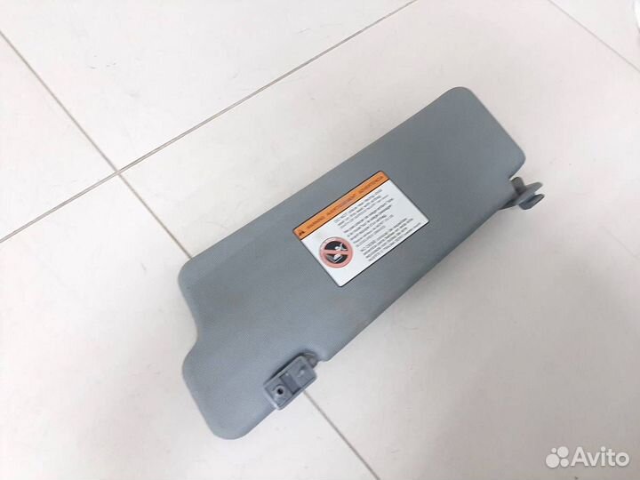 Козырек солнцезащитный внутри Chevrolet Lacetti J2
