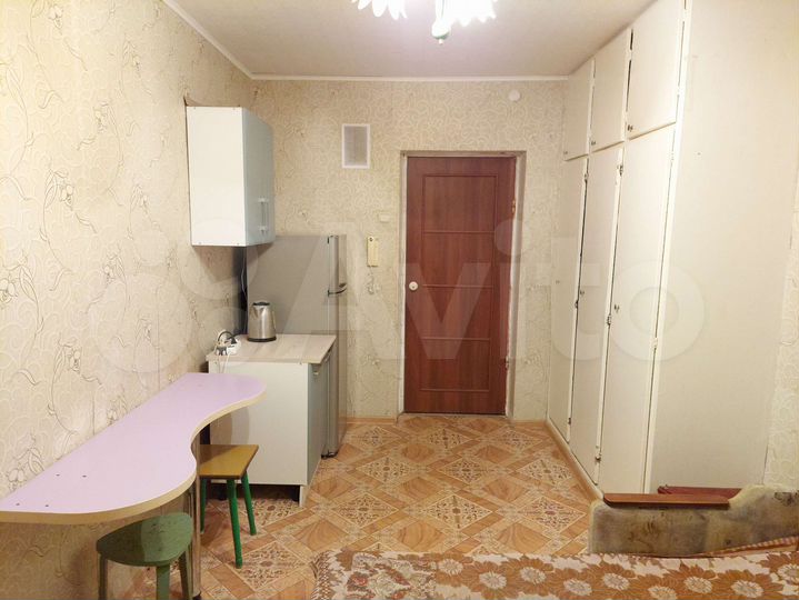 Комната 12 м² в 4-к., 8/9 эт.